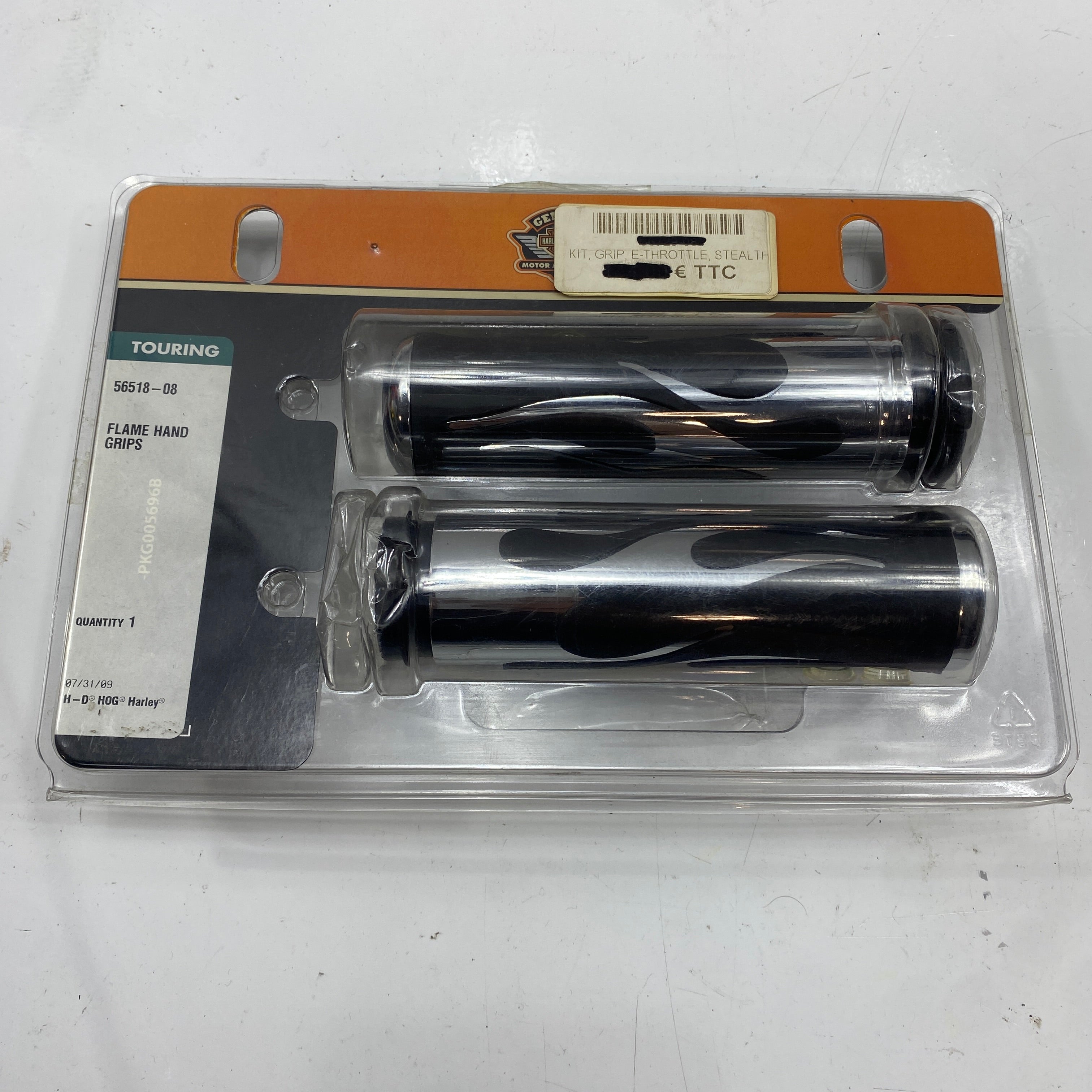 Pair of Flame Grips OEM 56518-08 – Legendary Parts