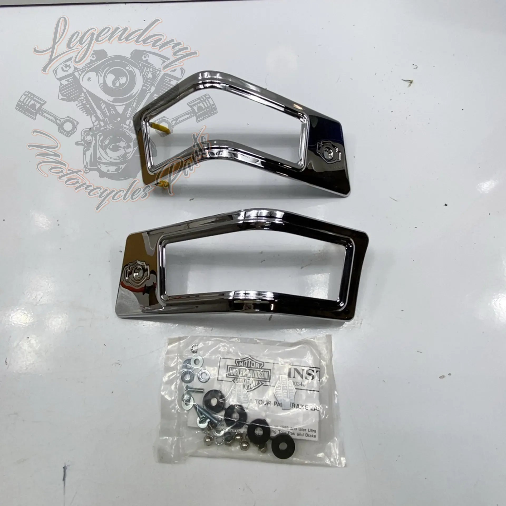 Tour-Pak Light Bezels OEM 59239-93 – Legendary Parts