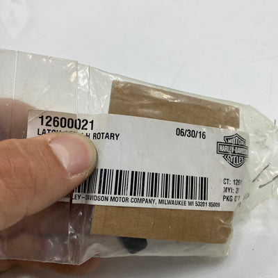 Right Latch for Detachable Accessories OEM 12600021