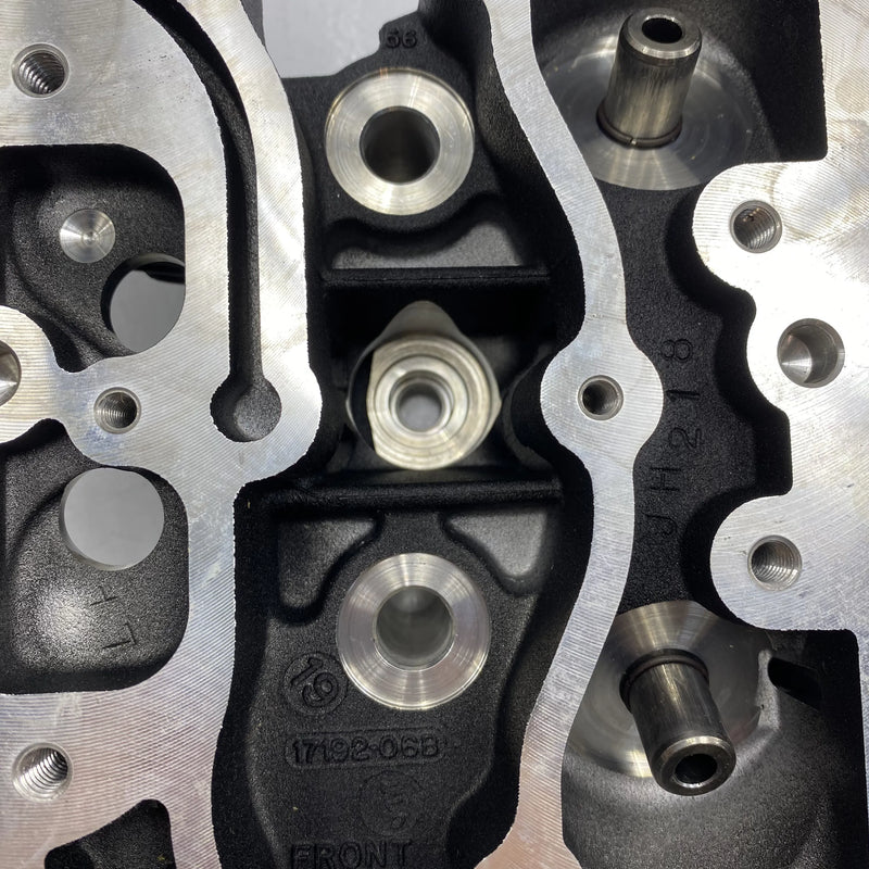 Sprednja glava motorja OEM 16500093