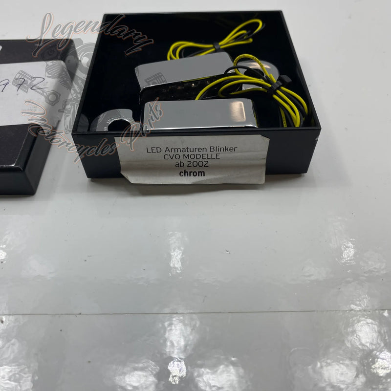 Handlebar Front Turn Signals OEM 20201497
