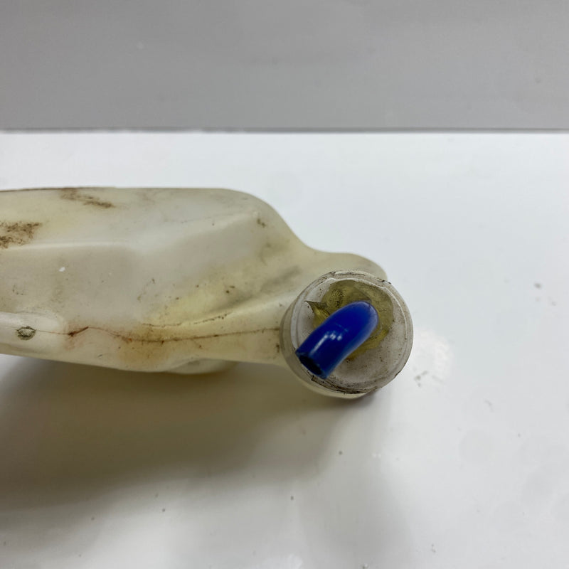 Depósito de refrigerante OEM 26731-01