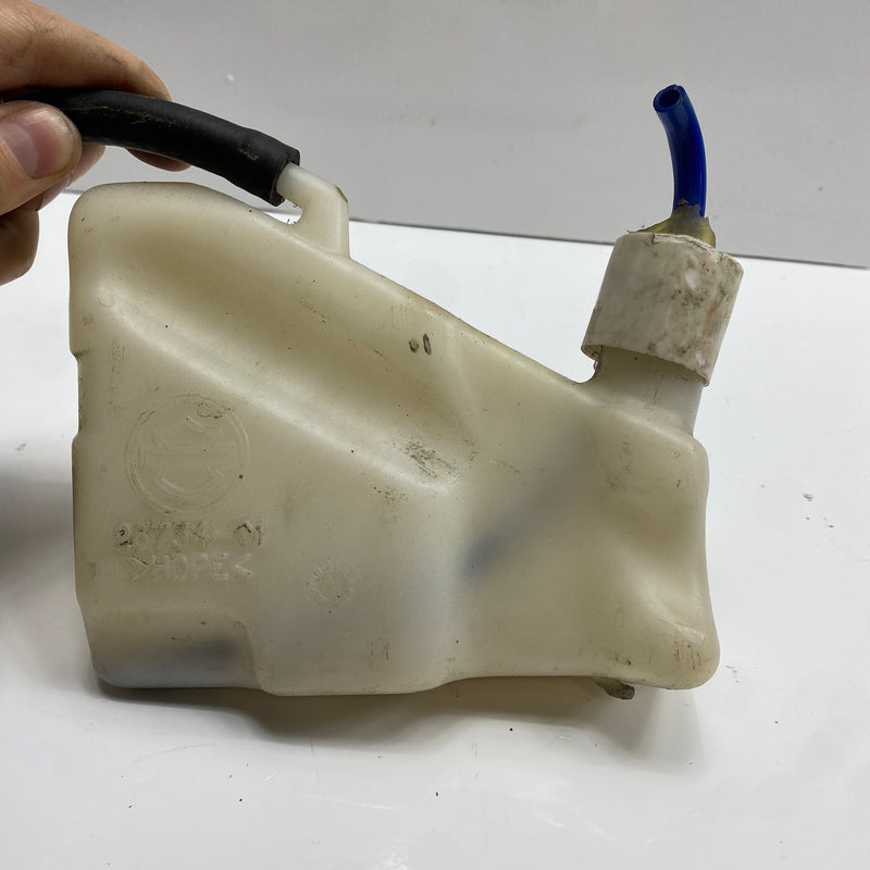 Depósito de refrigerante OEM 26731-01