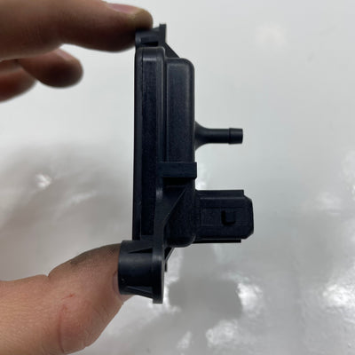 Manifold Absolute Pressure (MAP) Sensor OEM 32424-95