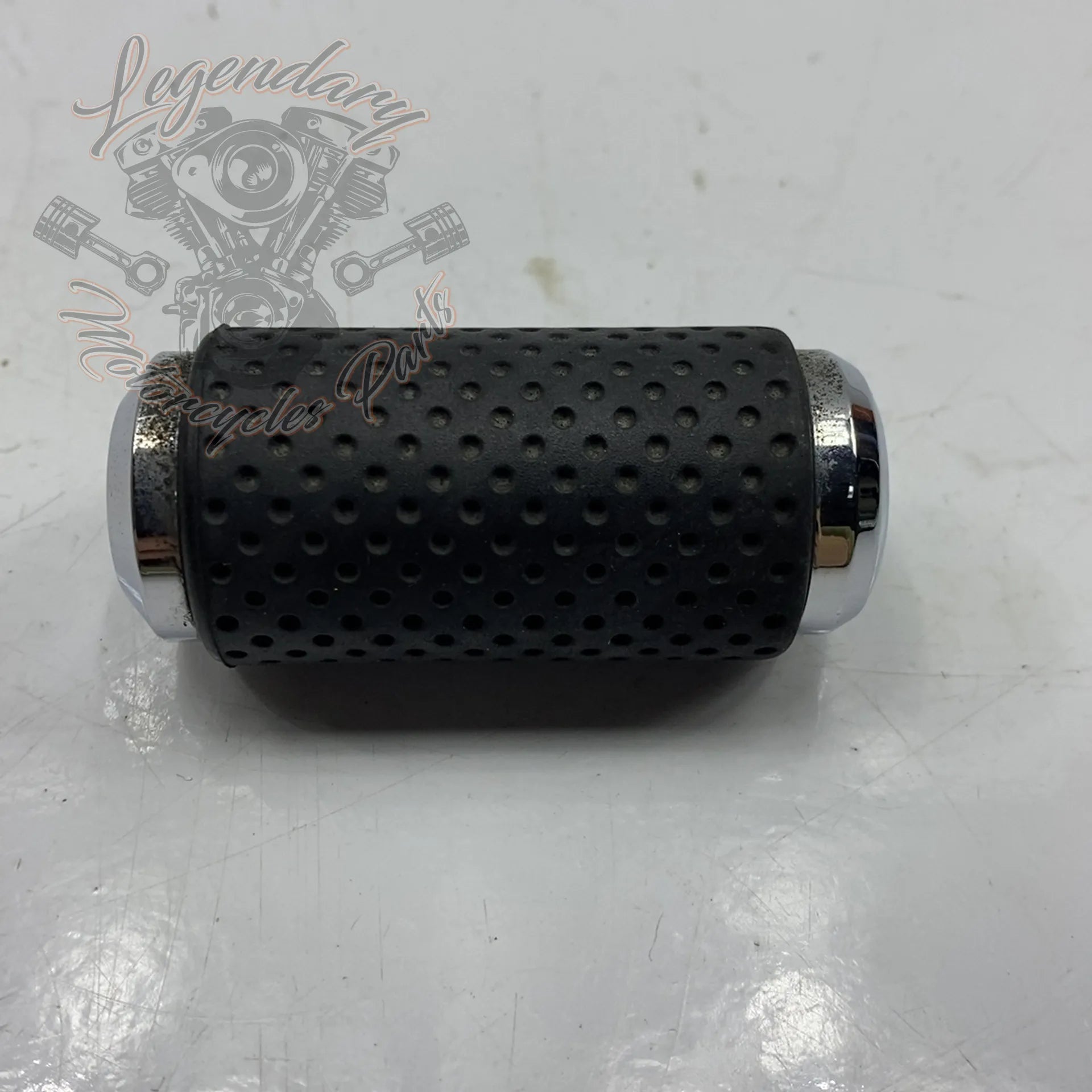 Defiance Shifter Peg OEM 33600100 – Legendary Parts