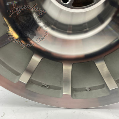 18"-Hinterradfelge OEM 40900555