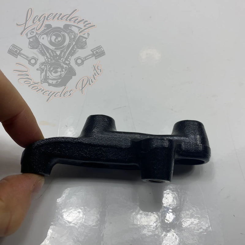 Soporte de cilindro maestro de freno trasero - OEM 41700092