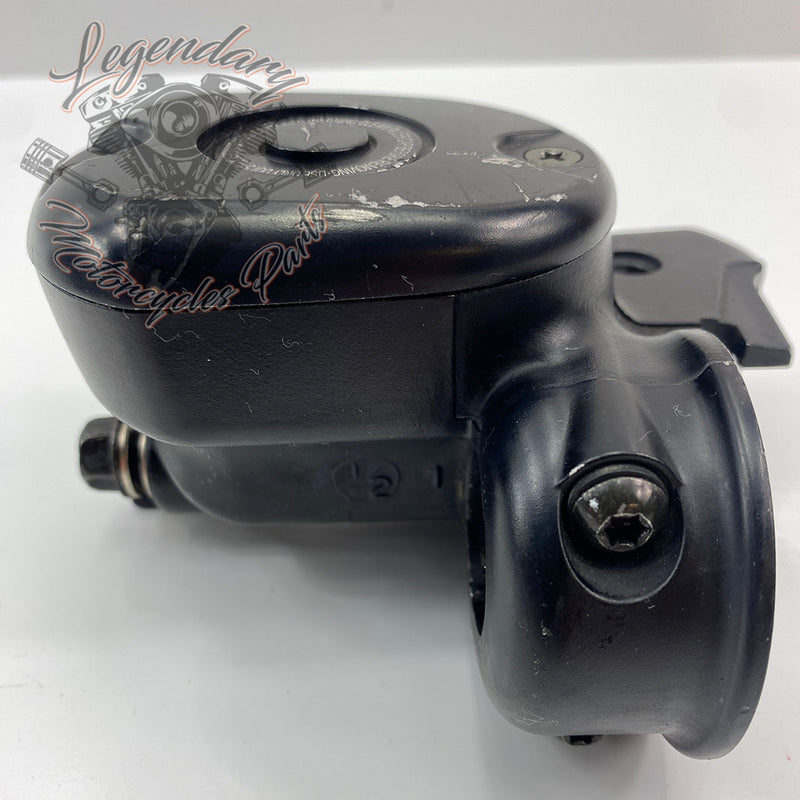 Front brake master cylinder OEM 42745-07