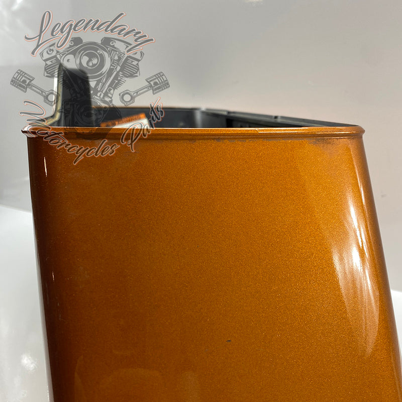 Right Saddlebag Body OEM 90200412