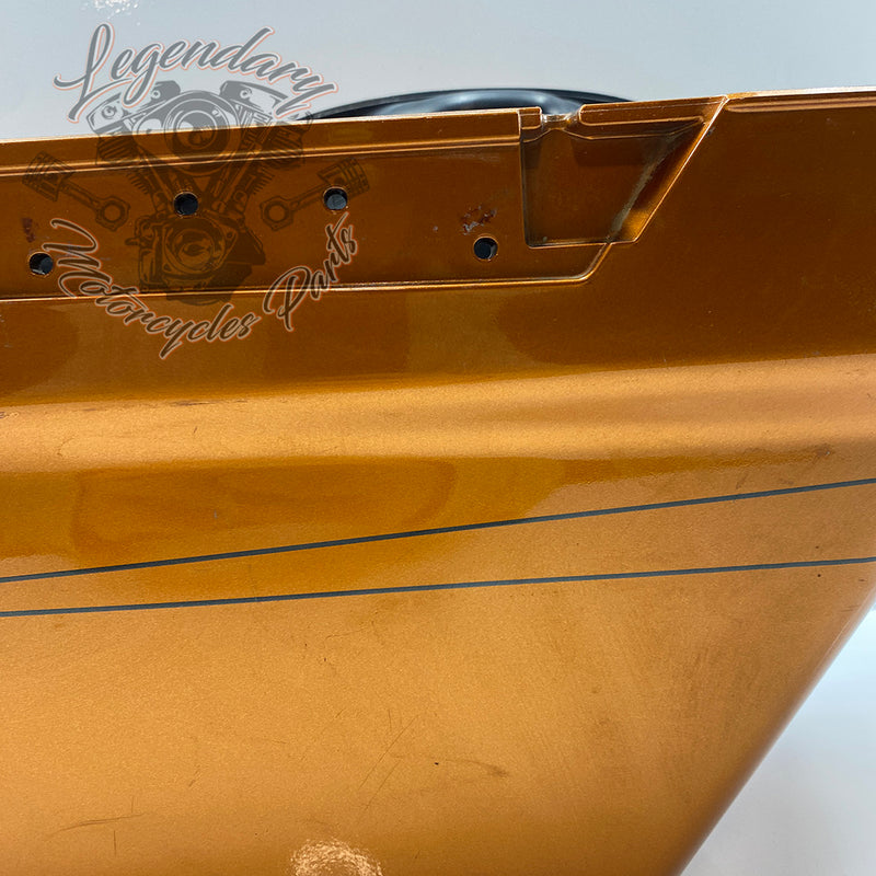 Right Saddlebag Body OEM 90200412