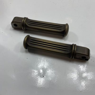 Poggiapiedi passeggero in ottone OEM 50500781