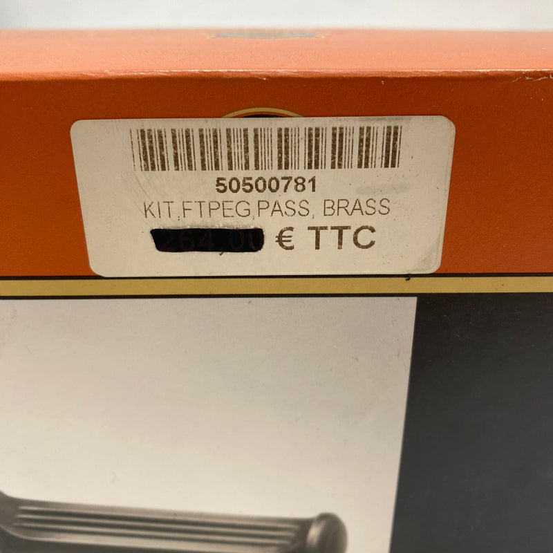 Poggiapiedi passeggero in ottone OEM 50500781
