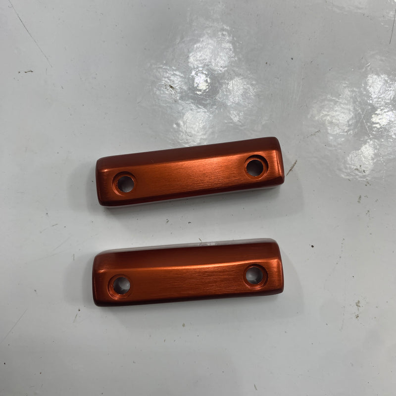 Guarnições de apoio para os pés Dominion OEM 50500939