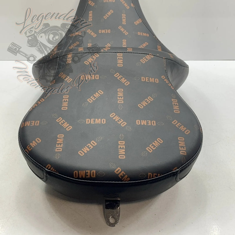 Sundowner Dual Seat OEM 51468-06DEMO