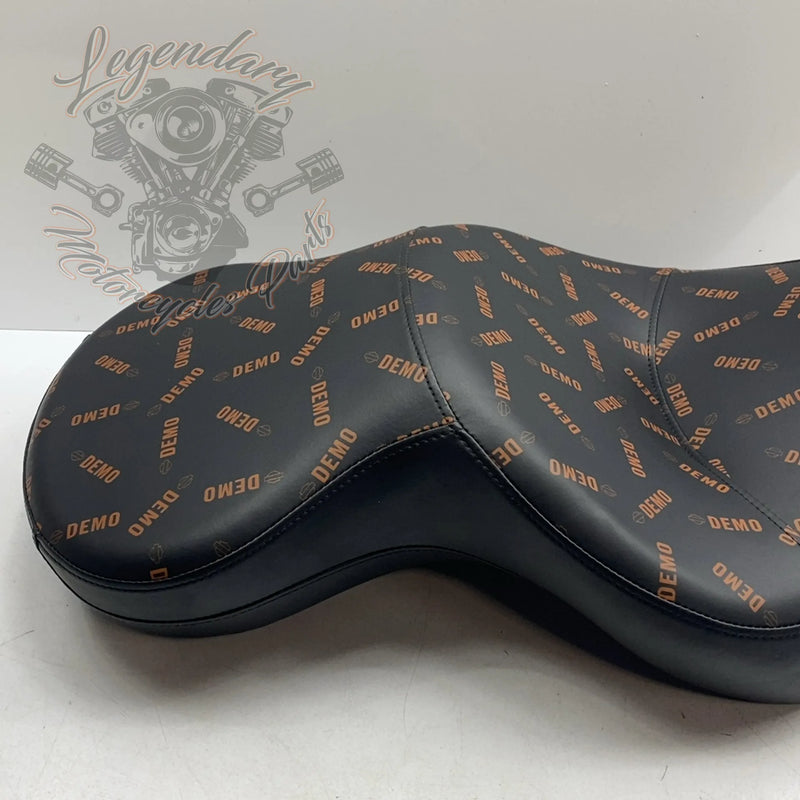 Sundowner Dual Seat OEM 51468-06DEMO
