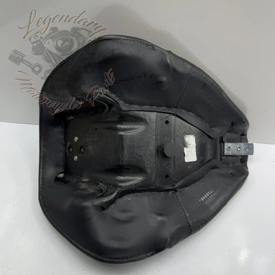 Tuck & Roll Solo Seat OEM 52000031A