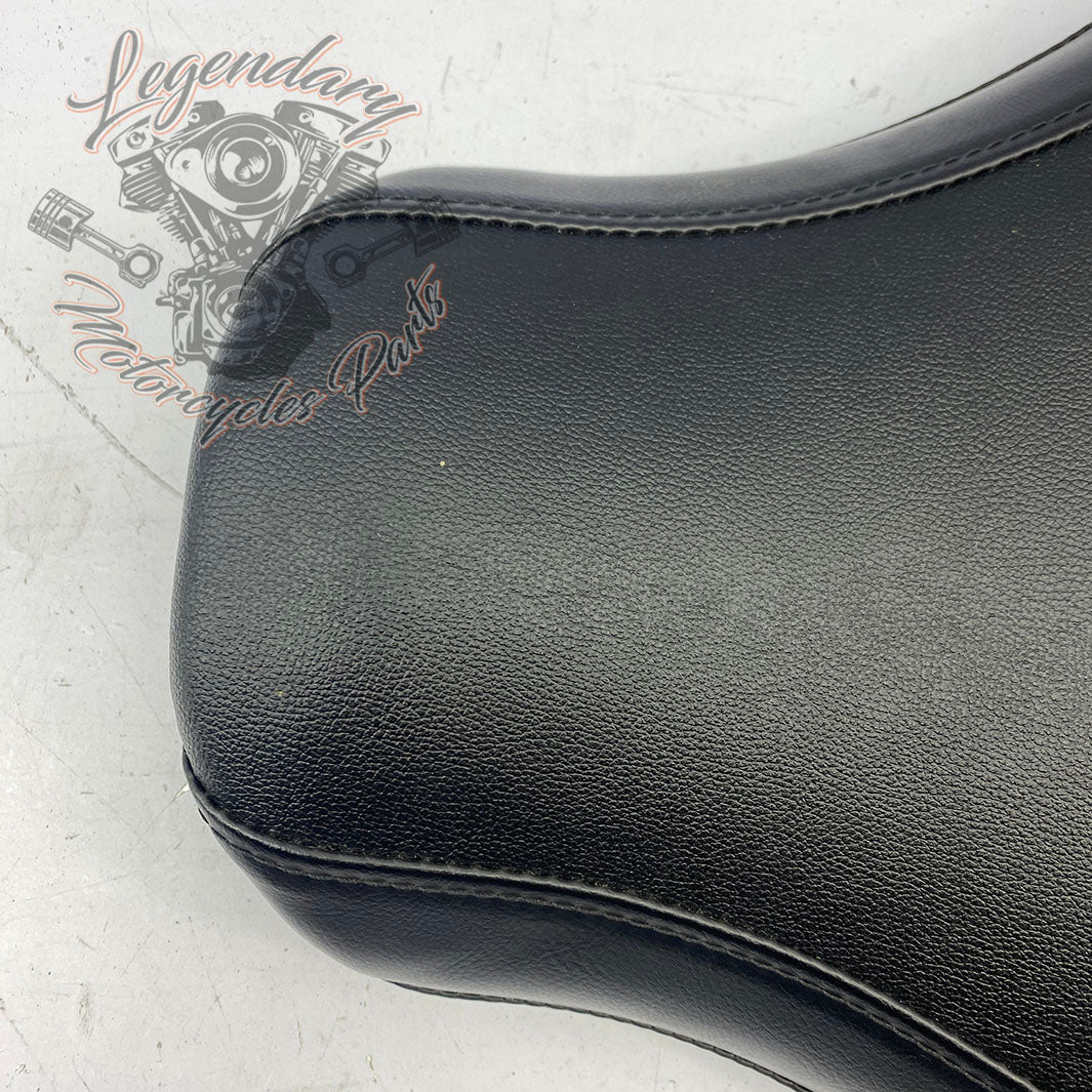 Solo seat OEM 52000333 – Legendary Parts
