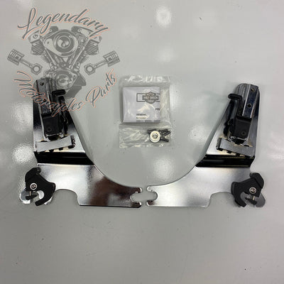 Regulowana płyta sissy bar OEM 52300116