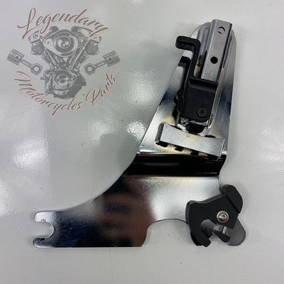 Regulowana płyta sissy bar OEM 52300116