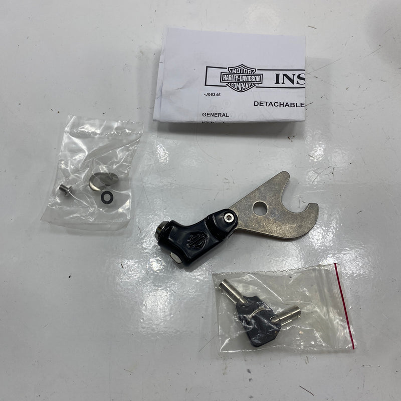 Holdfast Locking Latch OEM 52300519