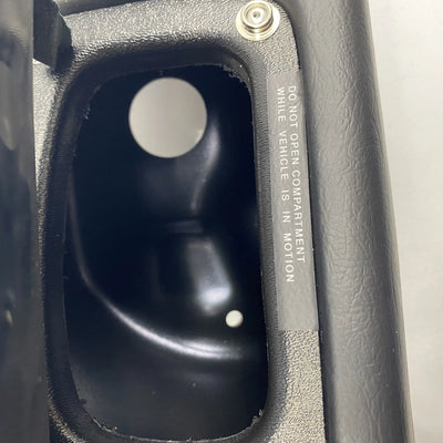 Vano portaoggetti sinistro OEM 58687-89