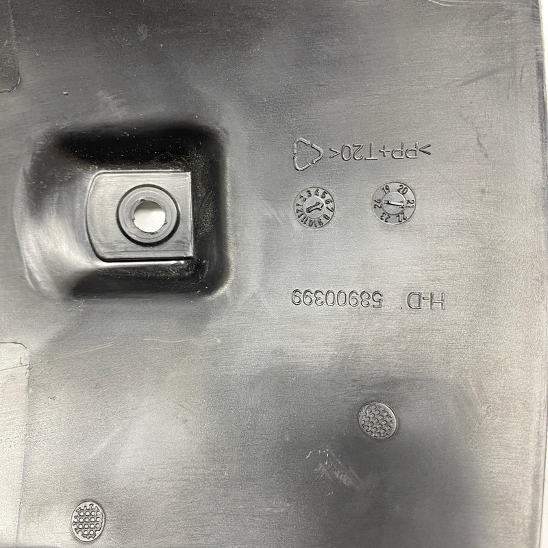 Garde boue avant OEM 58900399