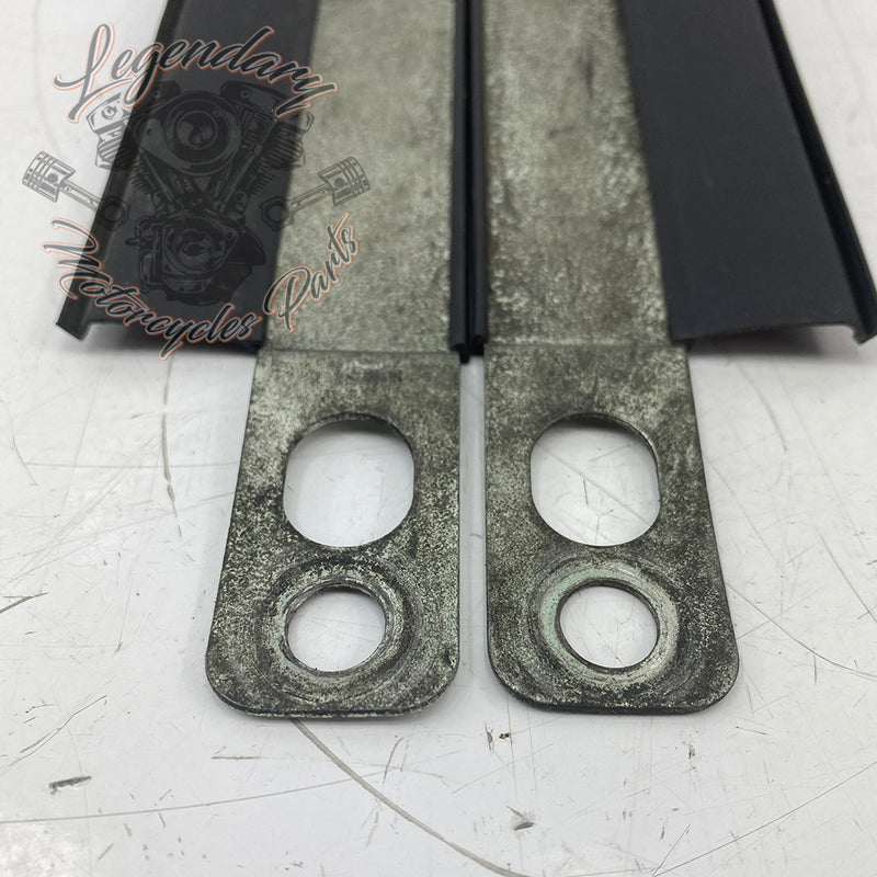 Nosilci zadnjega blatnika OEM 59500126