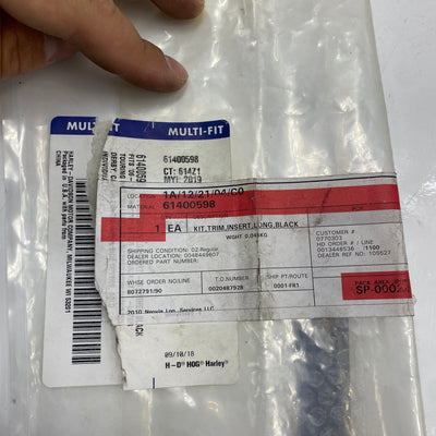 Inserção da tampa do cárter Dominion OEM 61400598