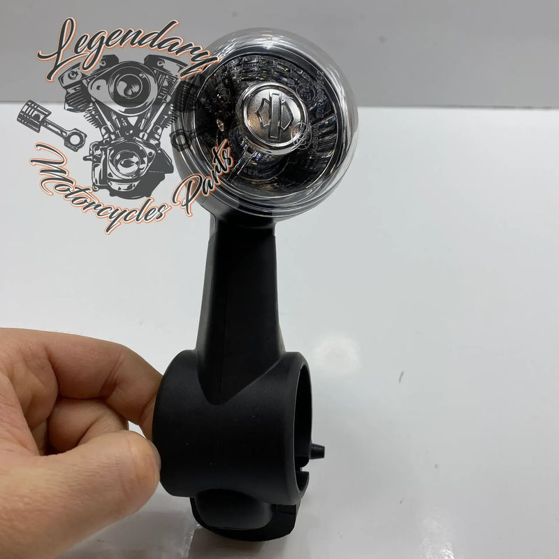 Lewy przedni kierunkowskaz OEM 67801201