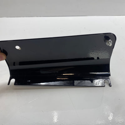 Rechte hintere Scheinwerfergehäuseabdeckung OEM 67988-10BHP