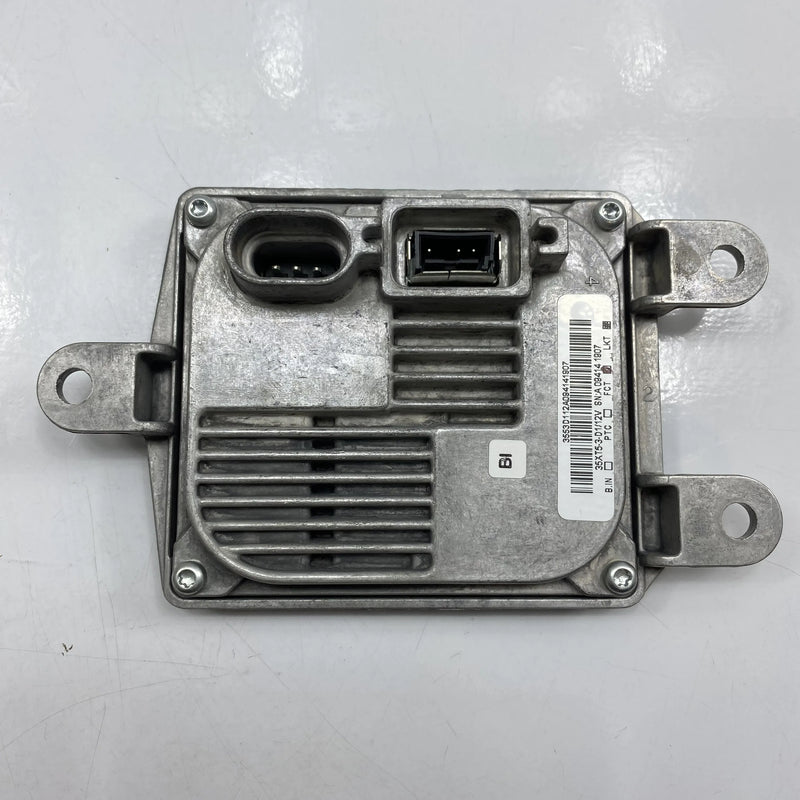 Kit faro HID (scarica ad alta intensità) OEM 68094-06C