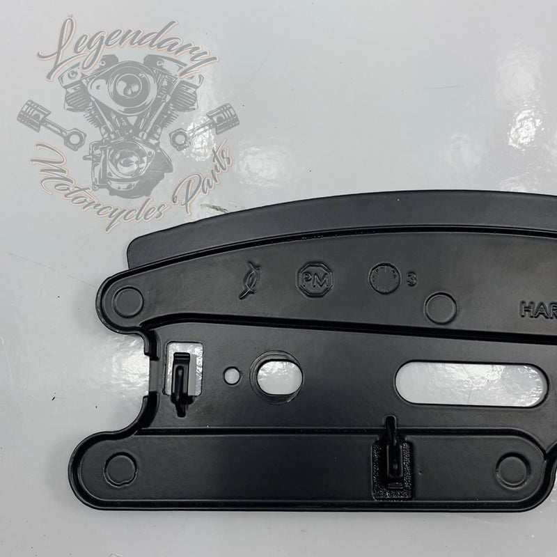 Plaque latérale droite sur sabre OEM 68704-07