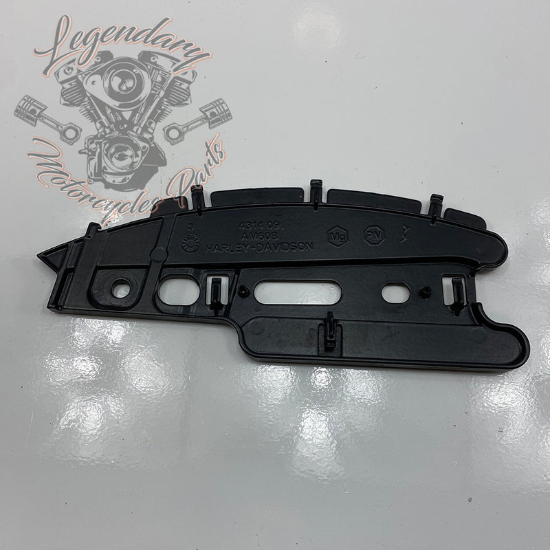 Left side plate on saber OEM 68857-07