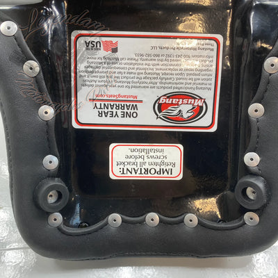 Runaround Solo Seat OEM 76885