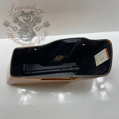 Right Saddlebag Body OEM 90200412