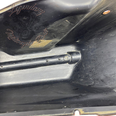 Right Saddlebag Body OEM 90200412