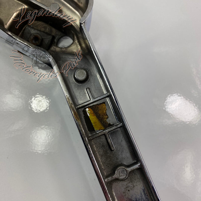 Soporte guardabarros trasero derecho OEM 90200502 (90200499)