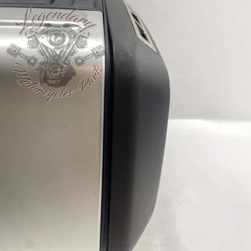 Right Side Saddlebag OEM 90202128