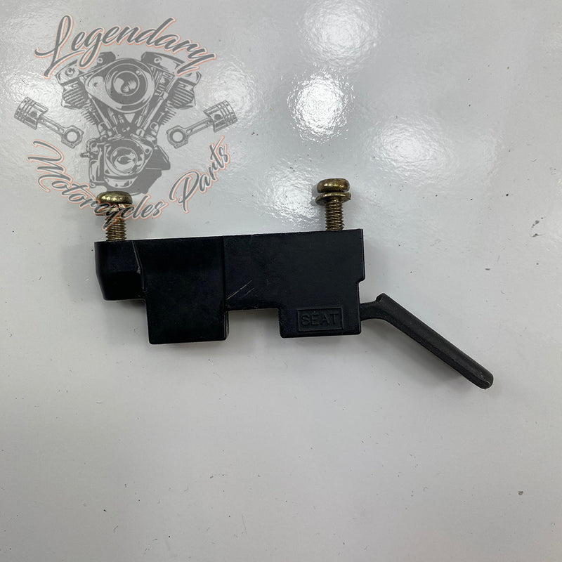 Key switch and saddle lock