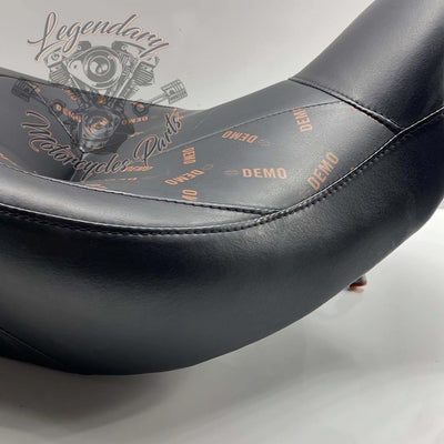Heated Hammock Two-Up Seat OEM 52000177DEMO