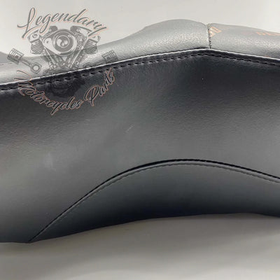 Heated Hammock Two-Up Seat OEM 52000177DEMO