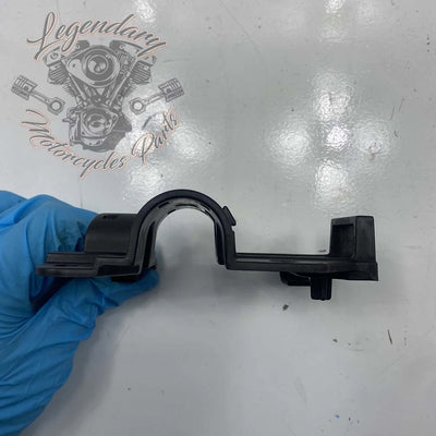 Right Headlight Bracket OEM 69200215