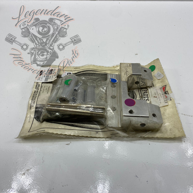 nosilec žarometa OEM M01400