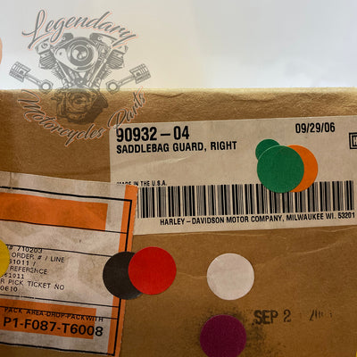 Right Saddlebag Guard Rail OEM 90932-04