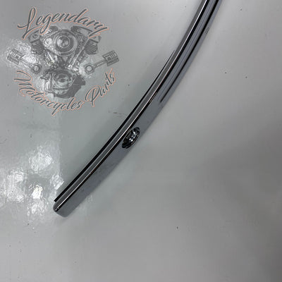 Windshield Garnish
