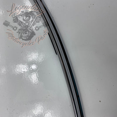Windshield Garnish