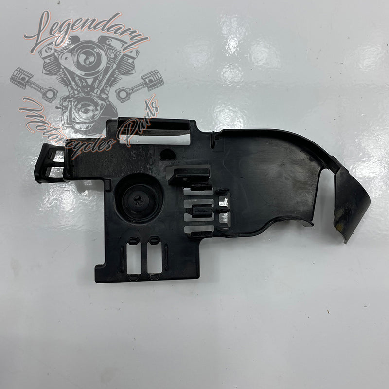 Rear light housing mounting bracket OEM 69201675