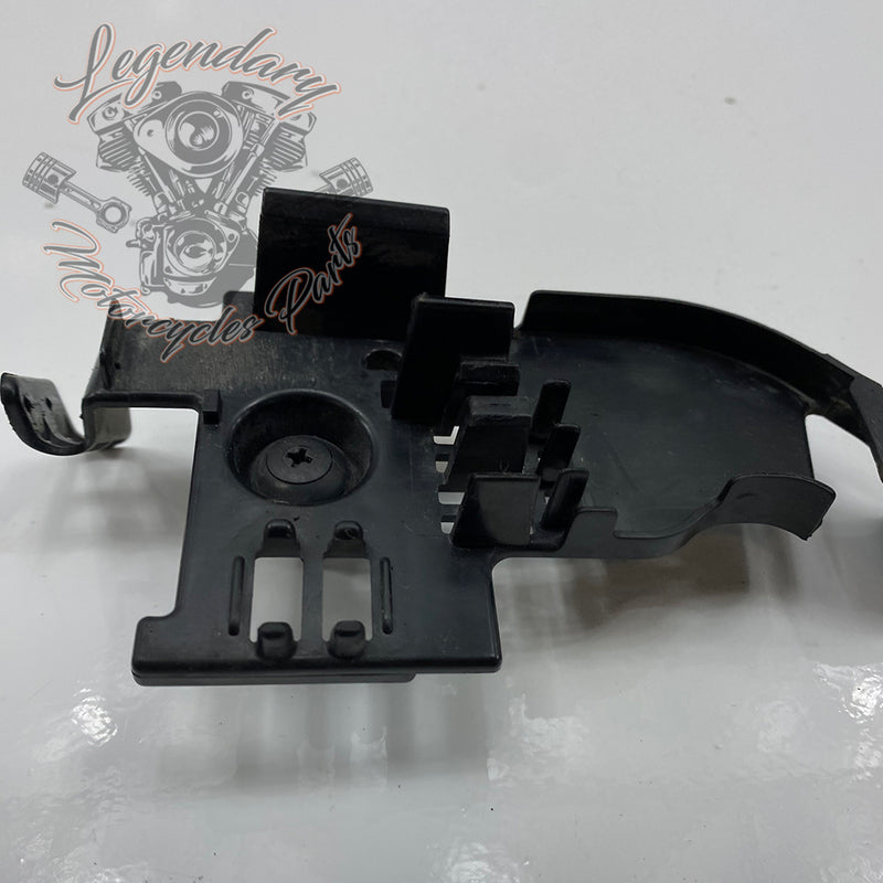 Rear light housing mounting bracket OEM 69201675
