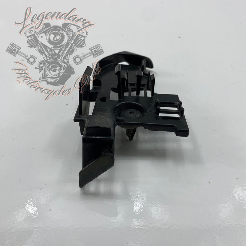 Rear light housing mounting bracket OEM 69201675