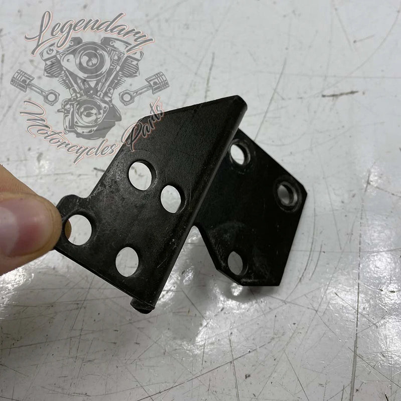 Mounting bracket for detachable sissy bar OEM 53758-96C